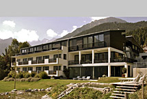 Hotel mit Hallenbad und Restaurant in Telfes - Stubaital